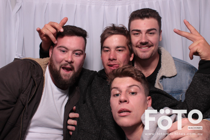 Billy's 21st | View more photos from the event at gallery.fotomachines.com.au/u/FOTOMachines/Billys-21st